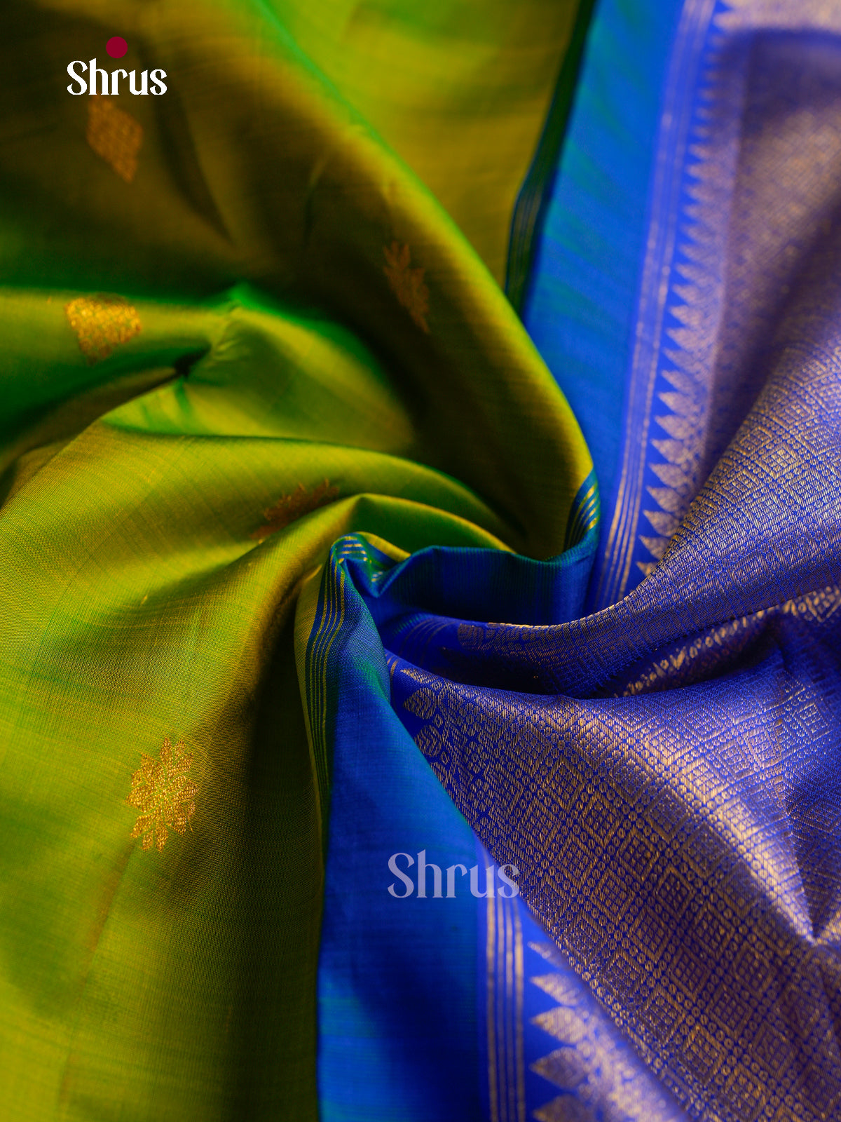 Kanchipuram silk Saree - EGS03216