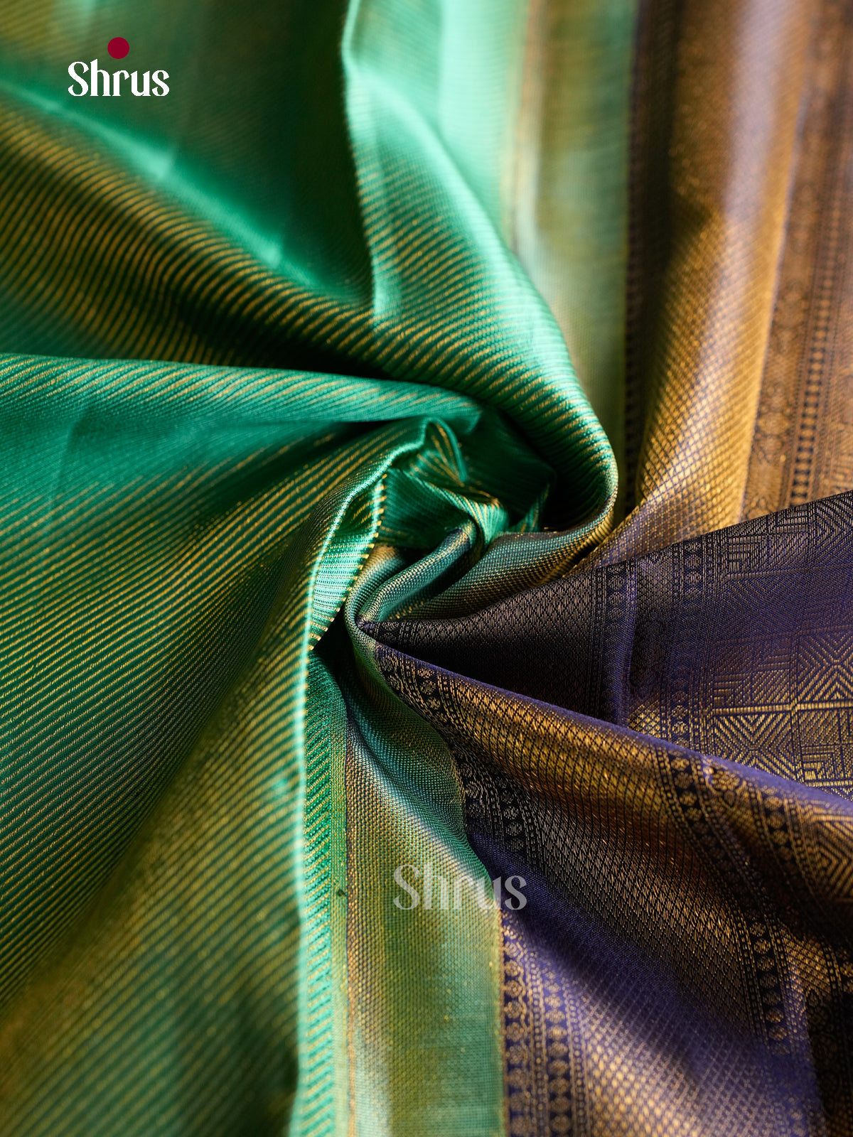 Kanchipuram silk Saree - EGS03223