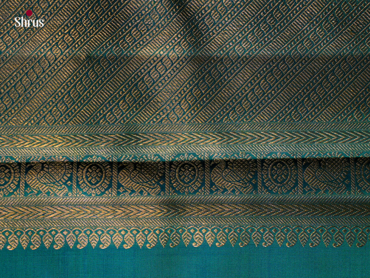 Kanchipuram silk Saree - EGS03235