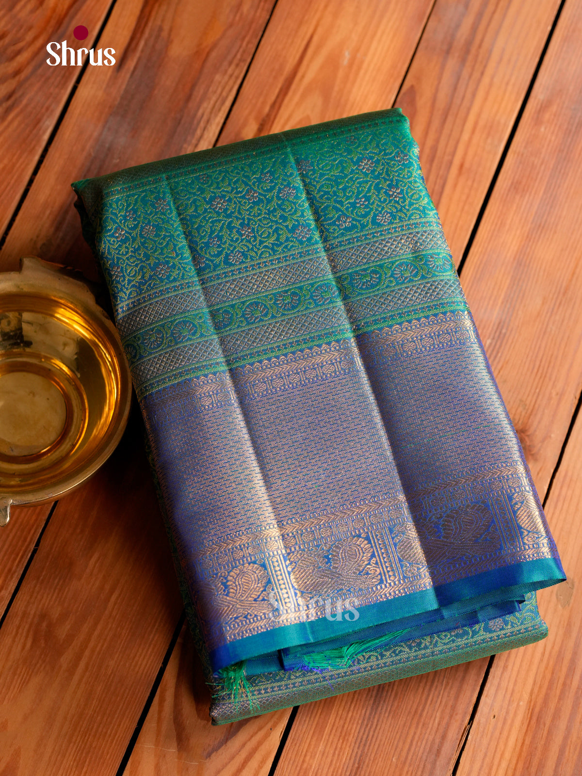 Kanchipuram silk Saree - EGS03293
