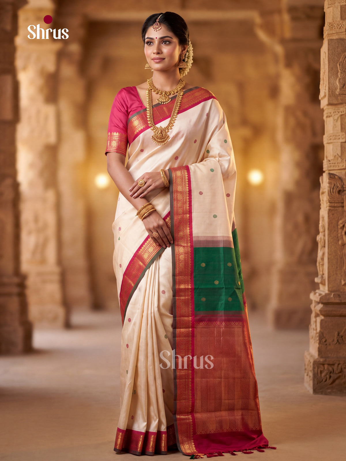 Kanchipuram silk Saree - EGS03333 - Shop on Shrus.com