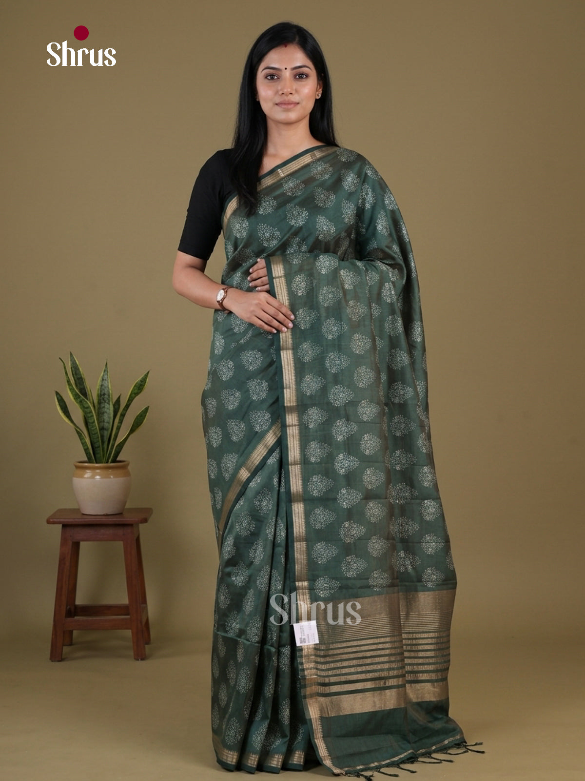 Semi Rawsilk Saree - EGS10244 - Shop on Shrus.com