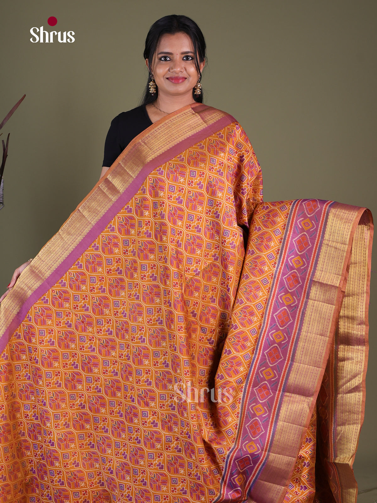 Semi Patola Saree - EGS21049