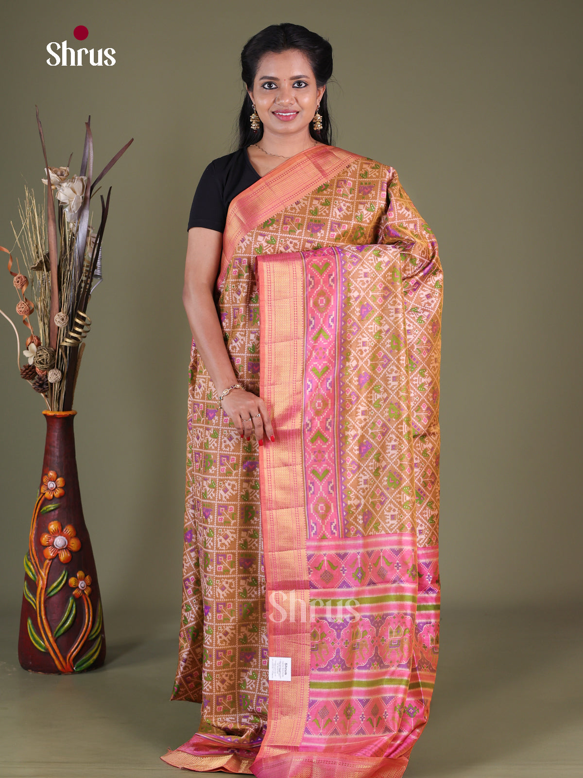 Semi Patola Saree - EGS21055