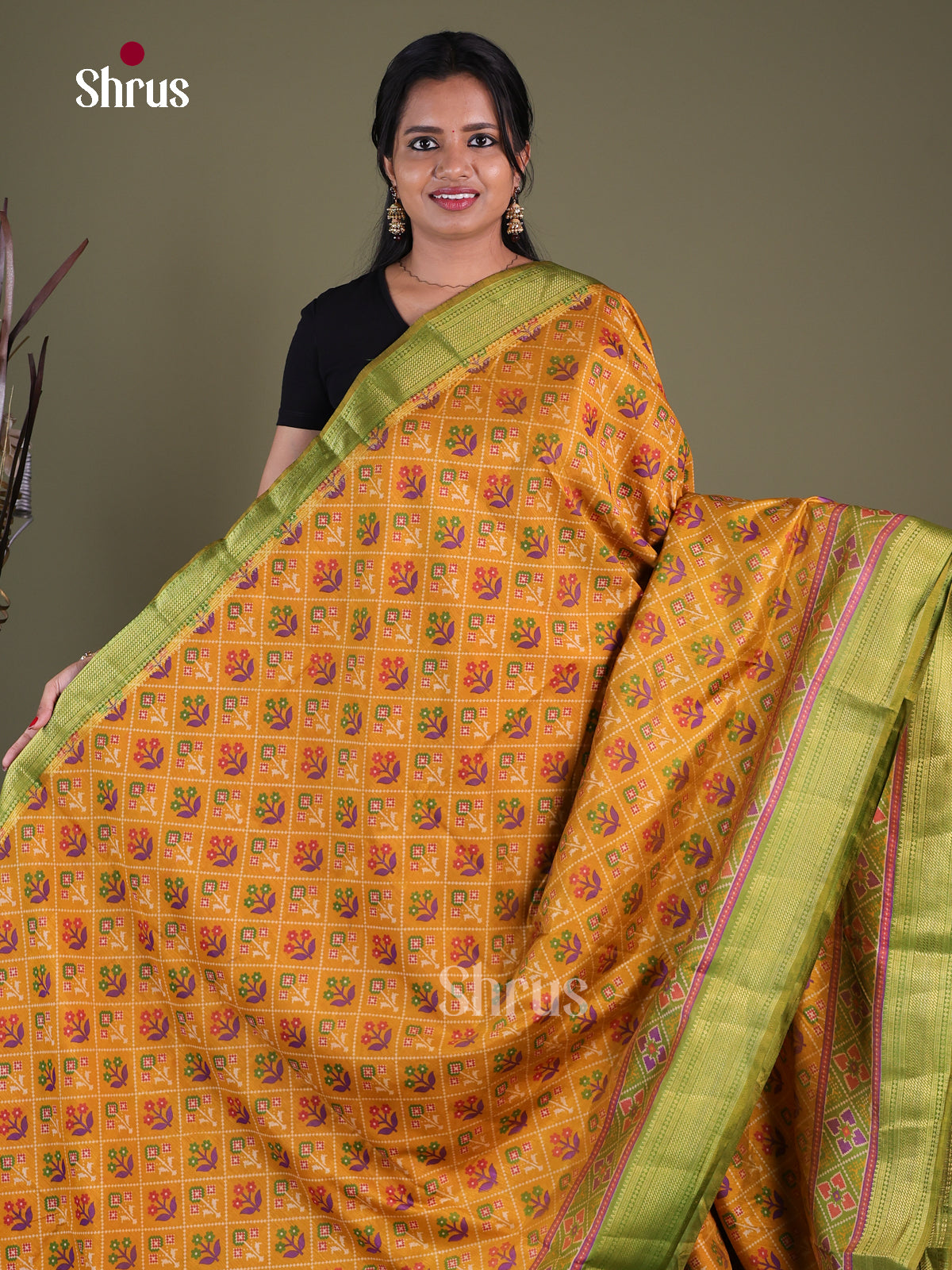 Semi Patola Saree - EGS21060