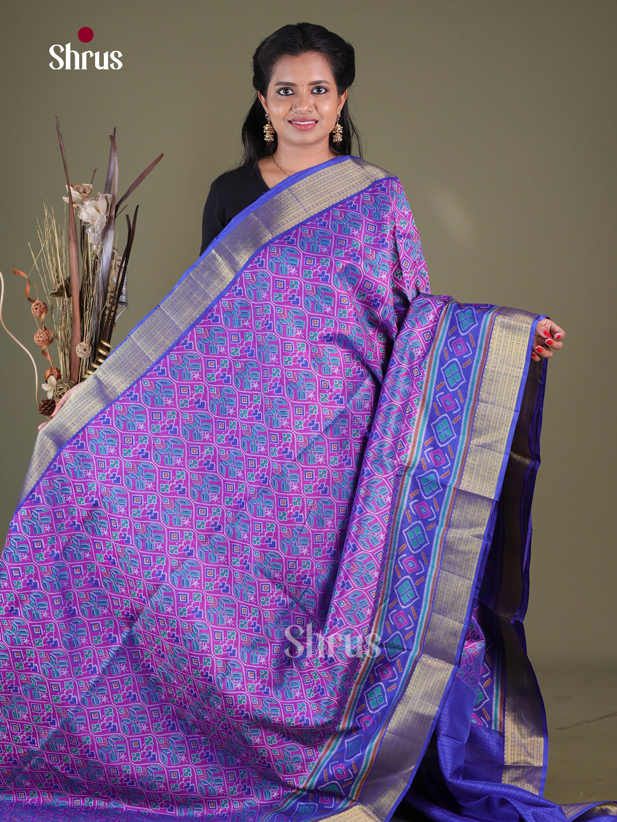 Semi Patola Saree - EGS21088