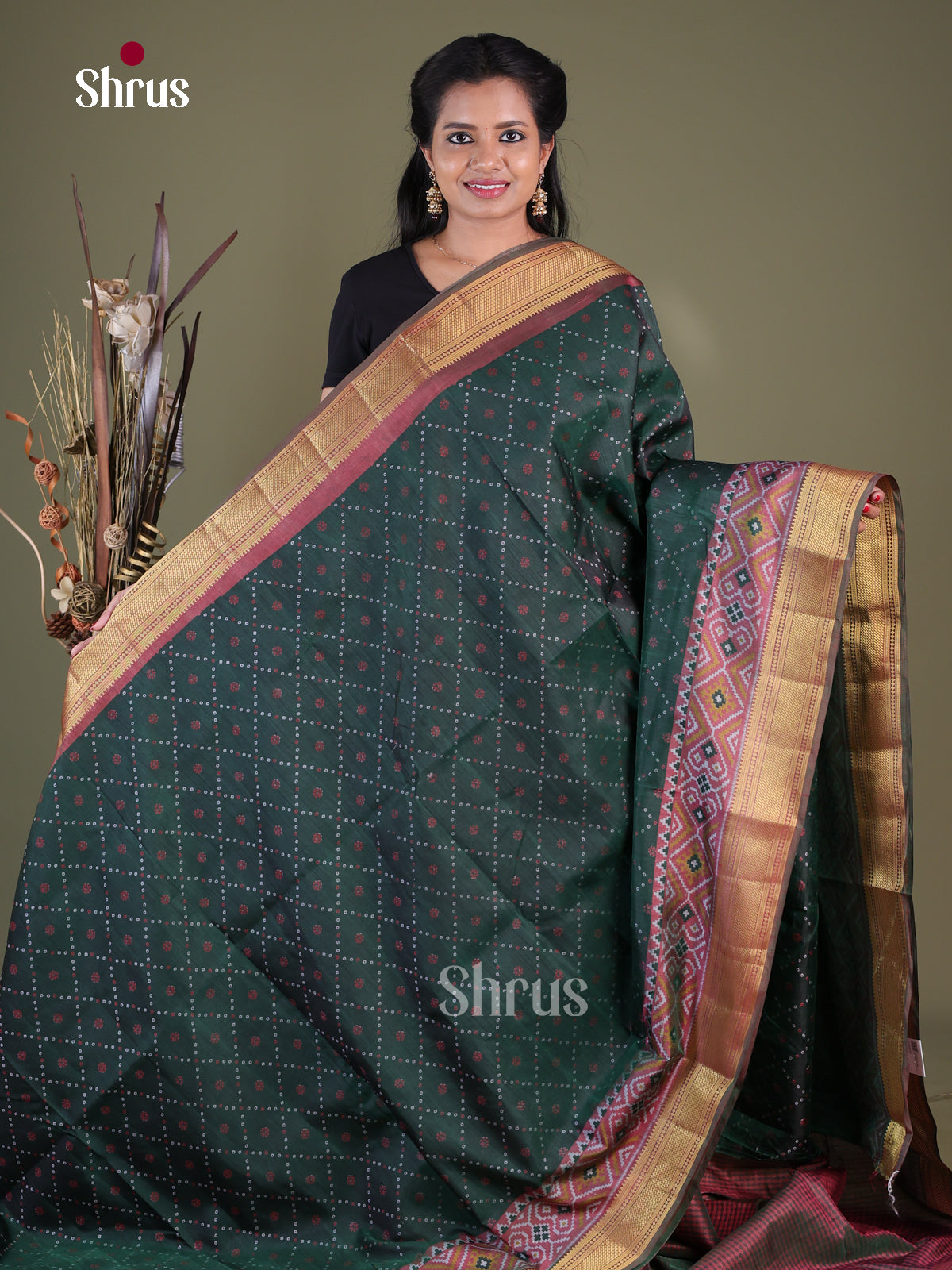 Semi Patola Saree - EGS21103