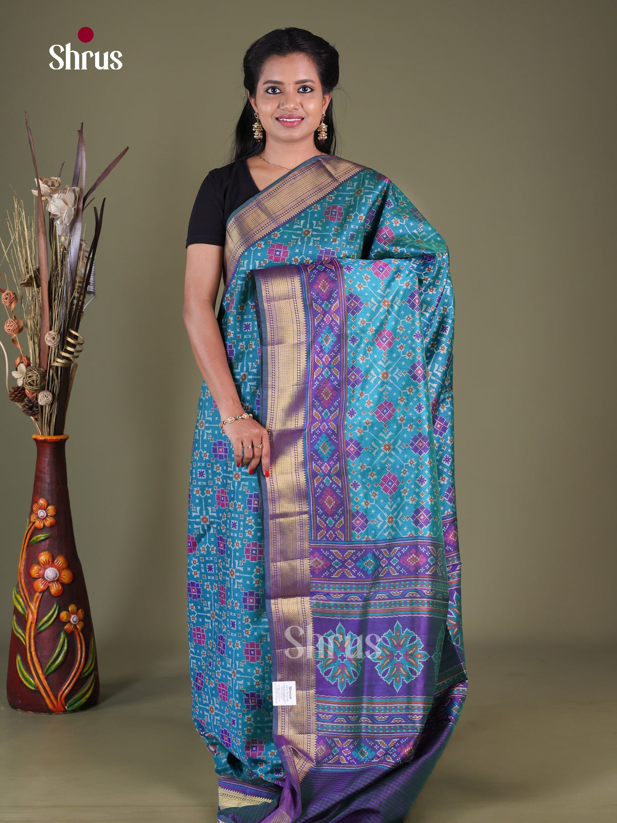 Semi Patola Saree - EGS21115