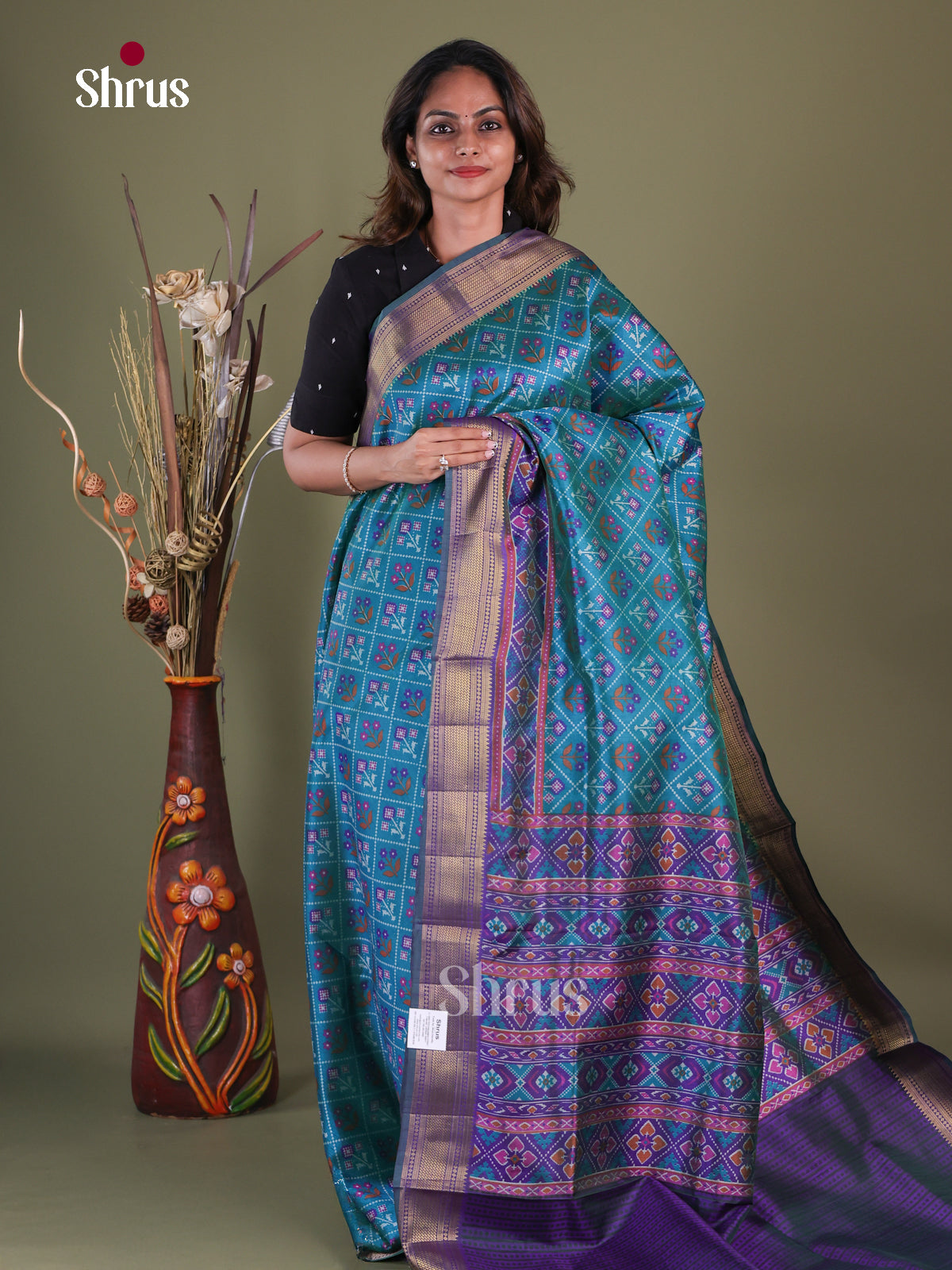 Semi Patola Saree - EGS21120