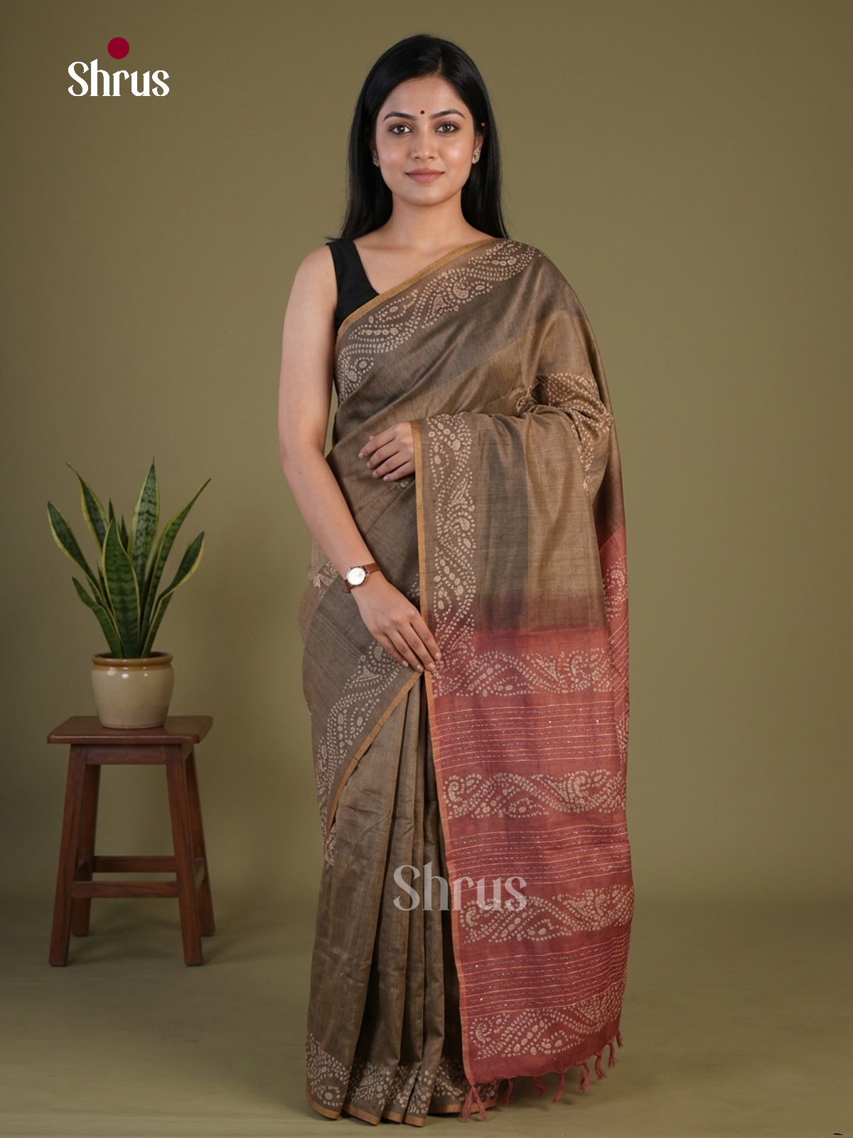 Semi Kantha Saree - EGS22113