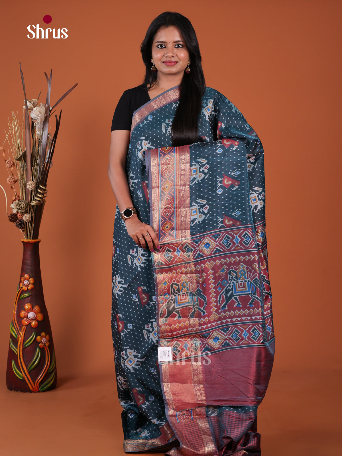 Semi Patola Saree - EH04100