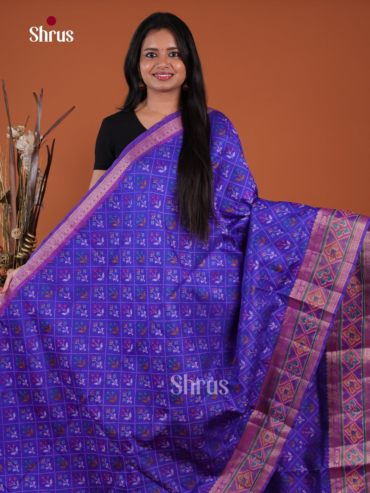 Semi Patola Saree - EH04152