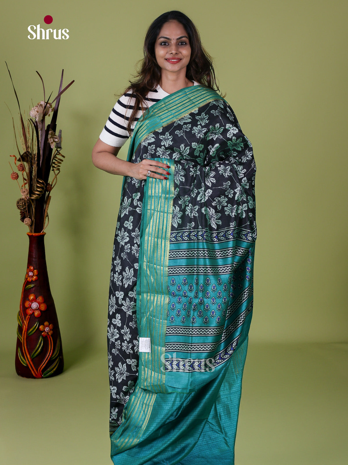 Semi Patola Saree - EH18021