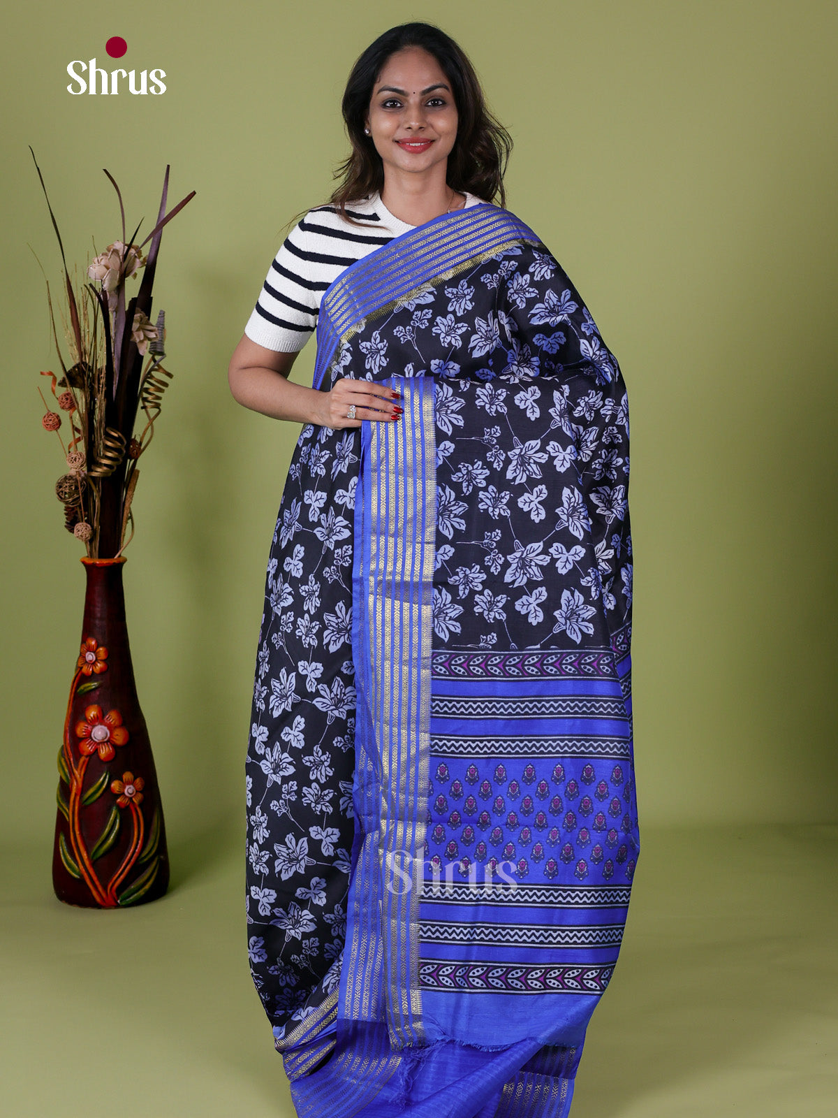 Semi Patola Saree - EH18022