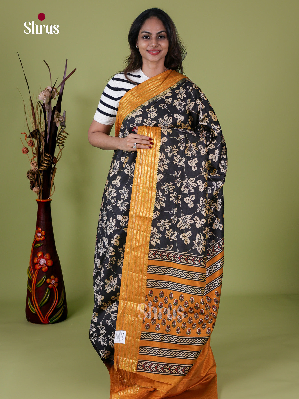 Semi Patola Saree - EH18023