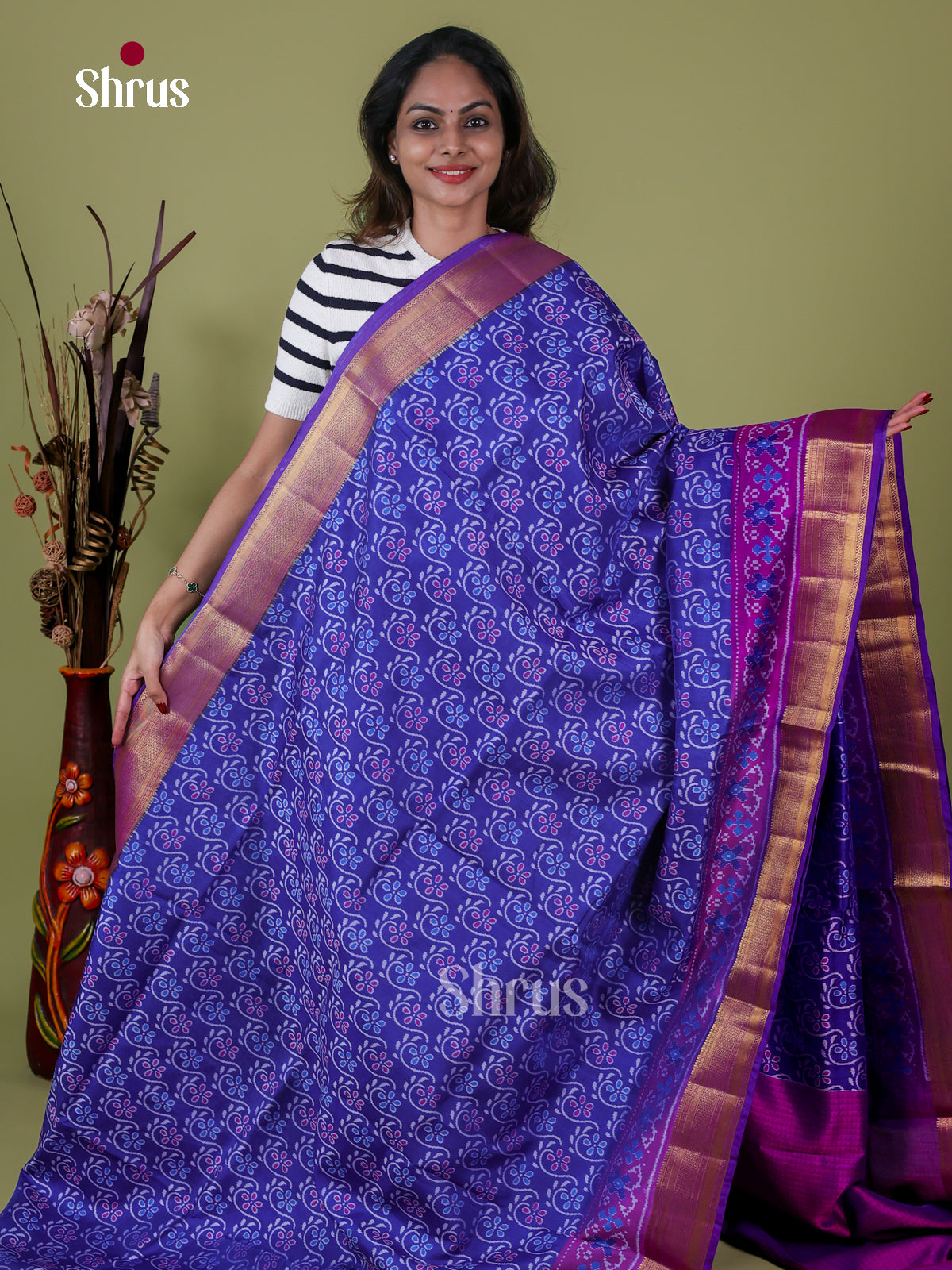 Semi Patola Saree - EH18034