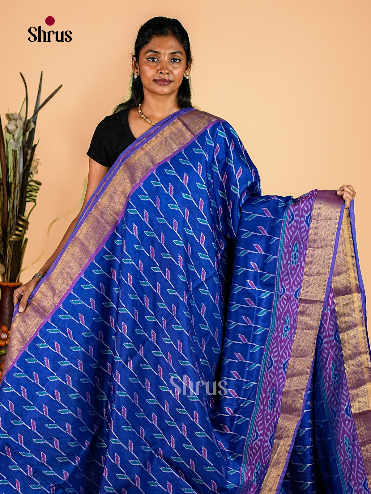 Semi Patola Saree - EH18040