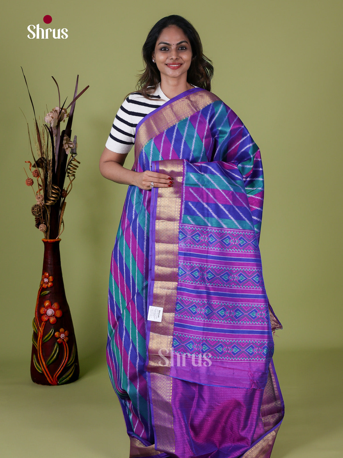 Semi Patola Saree - EH18046