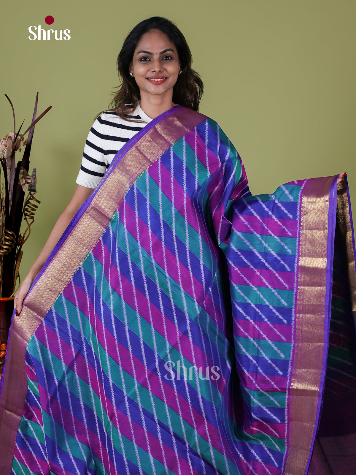 Semi Patola Saree - EH18046