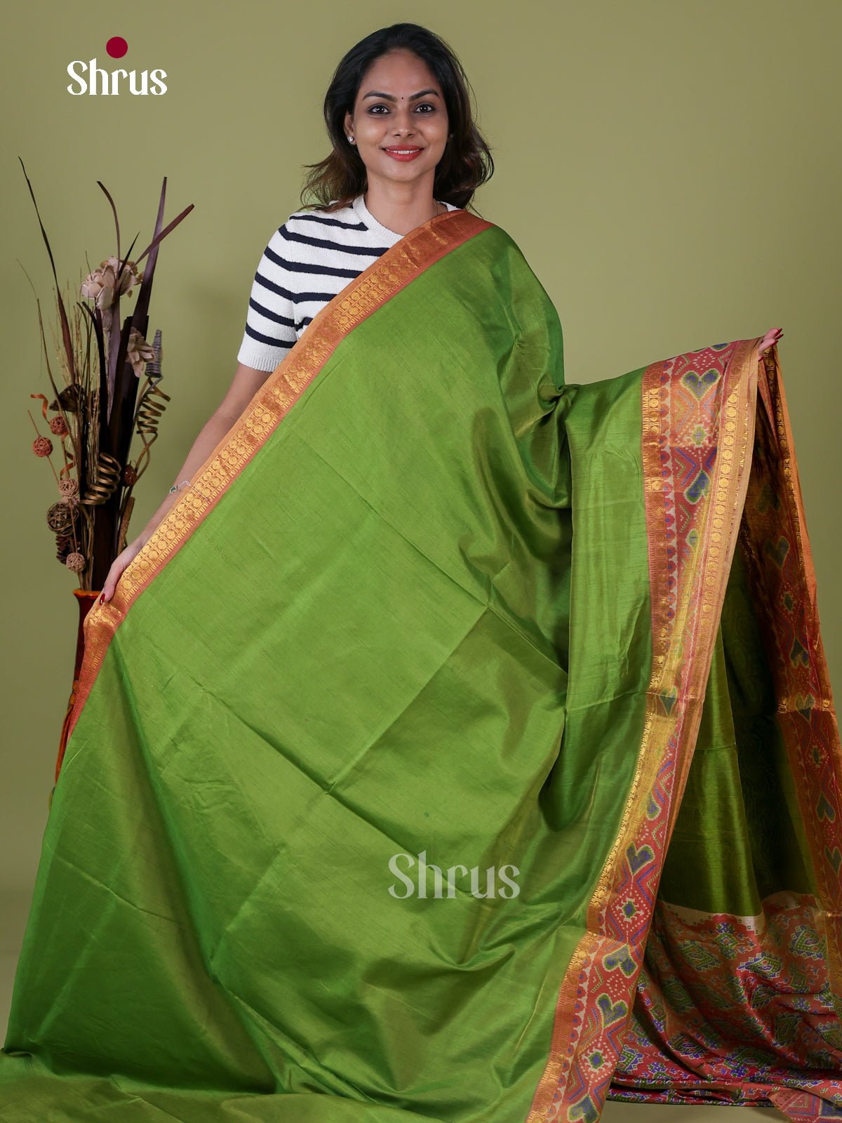 Semi Patola Saree - EH18079