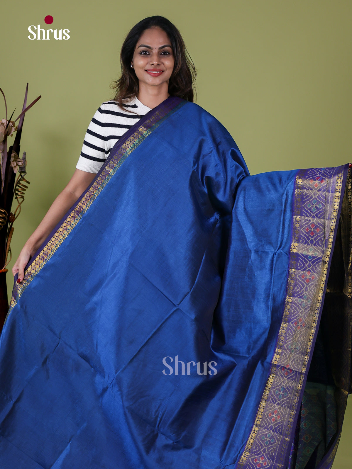 Semi Patola Saree - EH18136