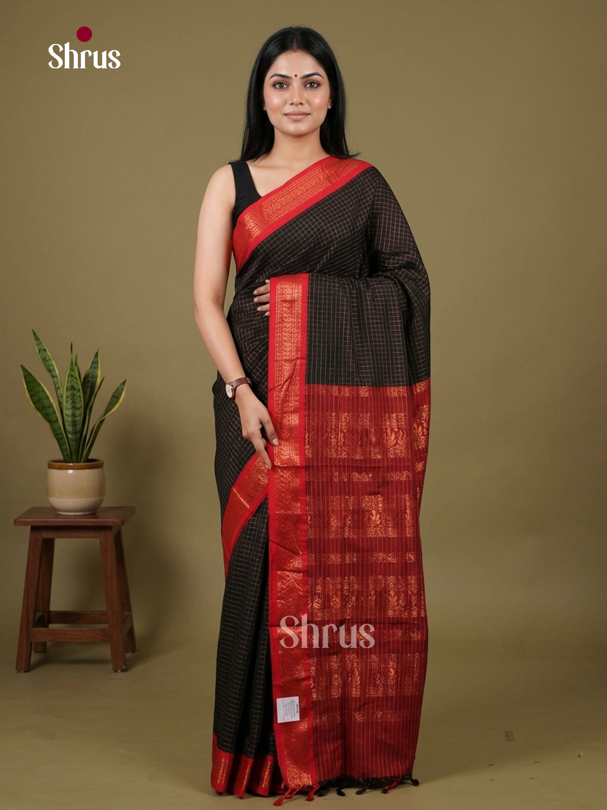 Black & Red - Kalyani Cotton Saree