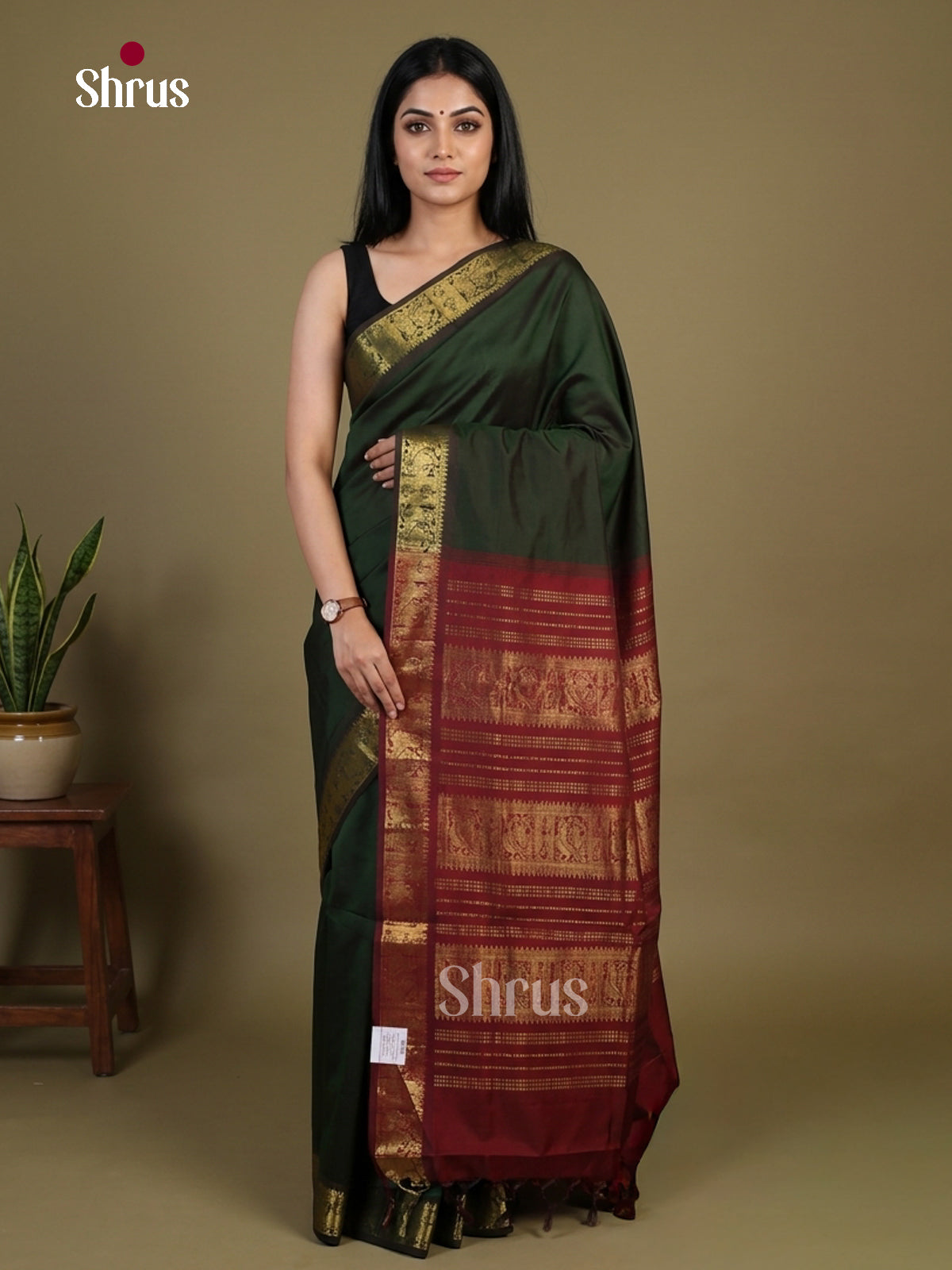Silkcotton-halfpure Saree - EH28185
