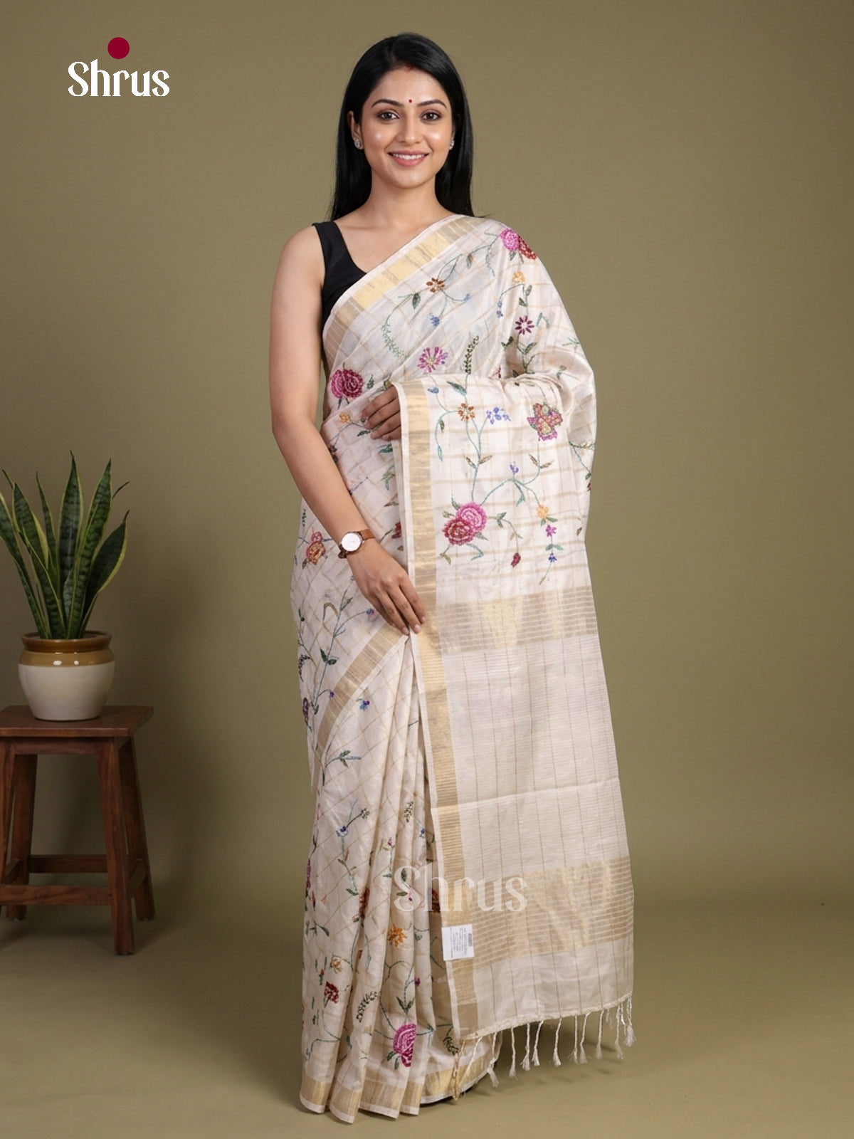 Tussar Embroidery Saree - EI01582