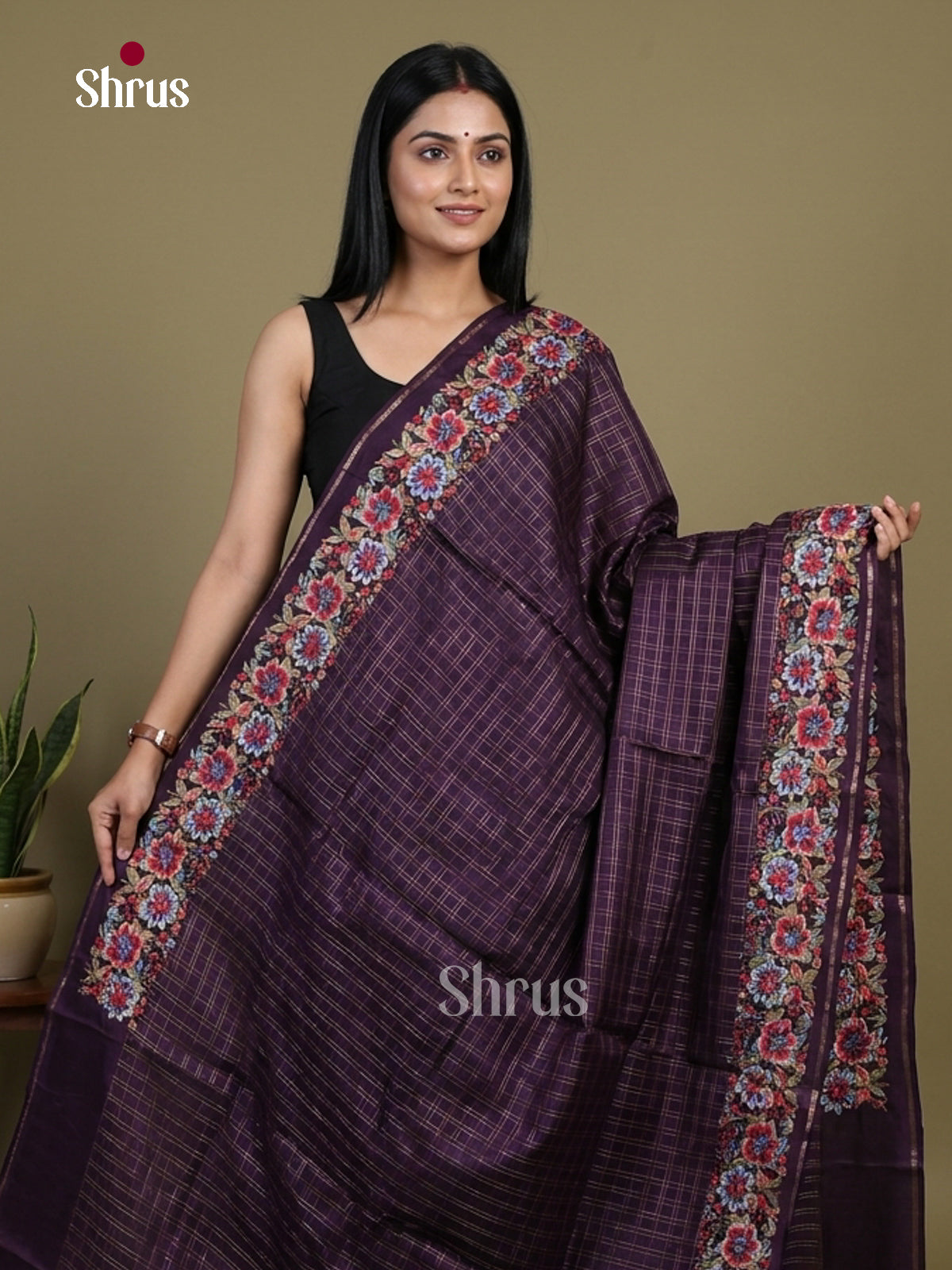 Tussar Embroidery Saree - EI01643