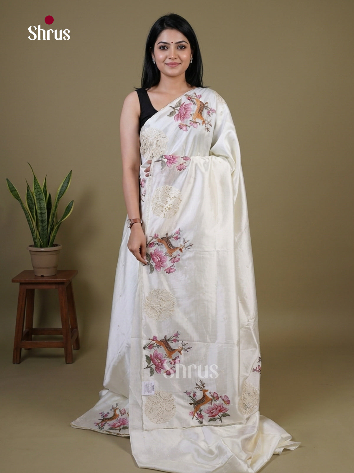 Tussar Embroidery Saree - EI02084