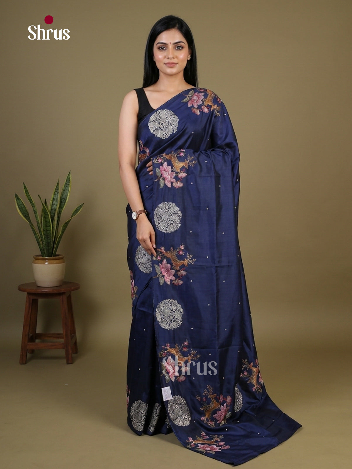 Tussar Embroidery Saree - EI02087