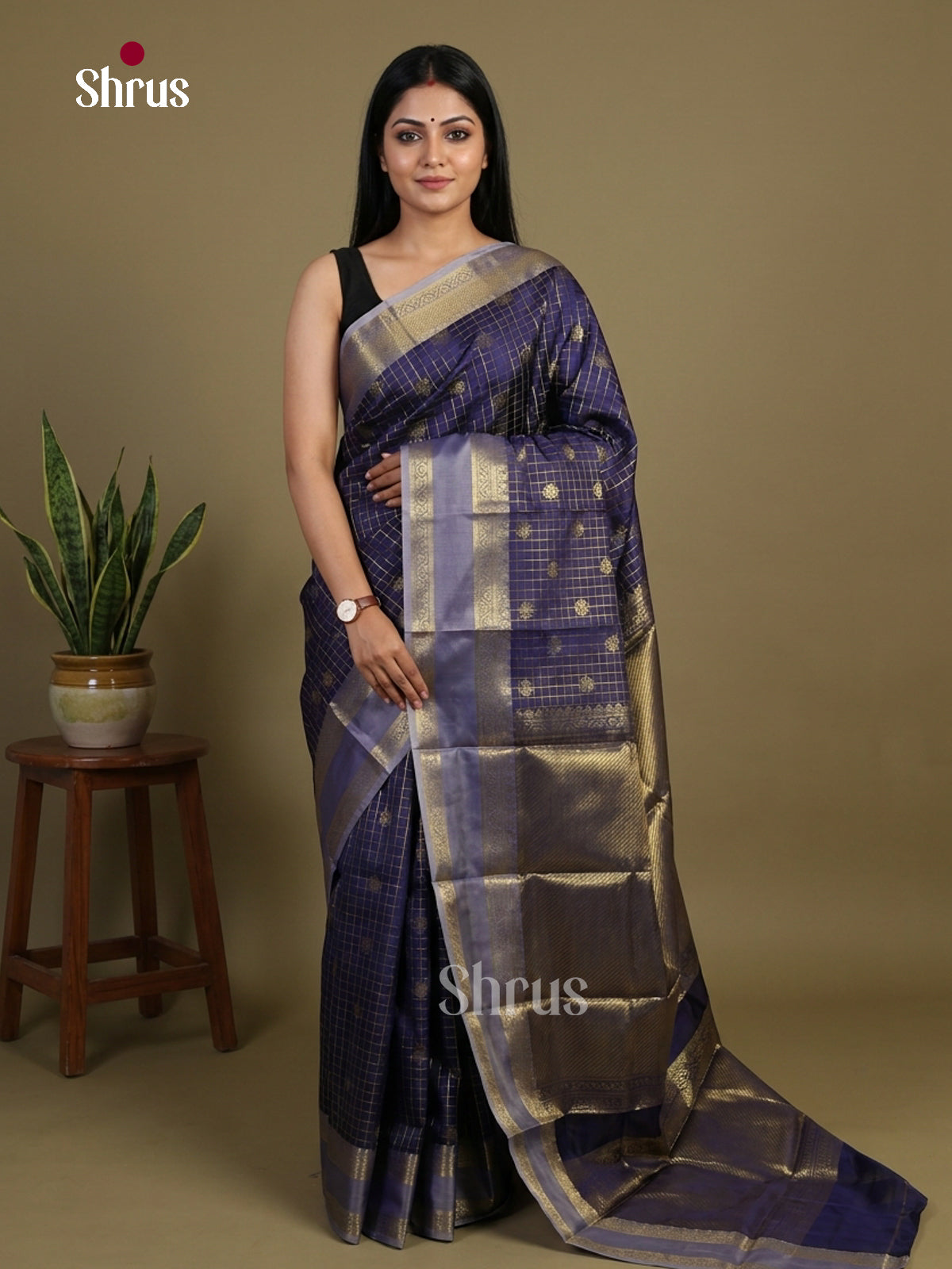 Semi Kanchipuram Saree - EI02292