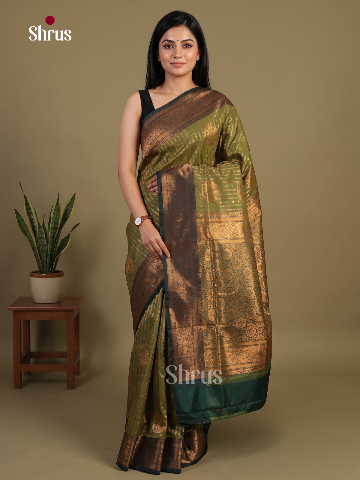Semi Softsilk Saree - EI02317