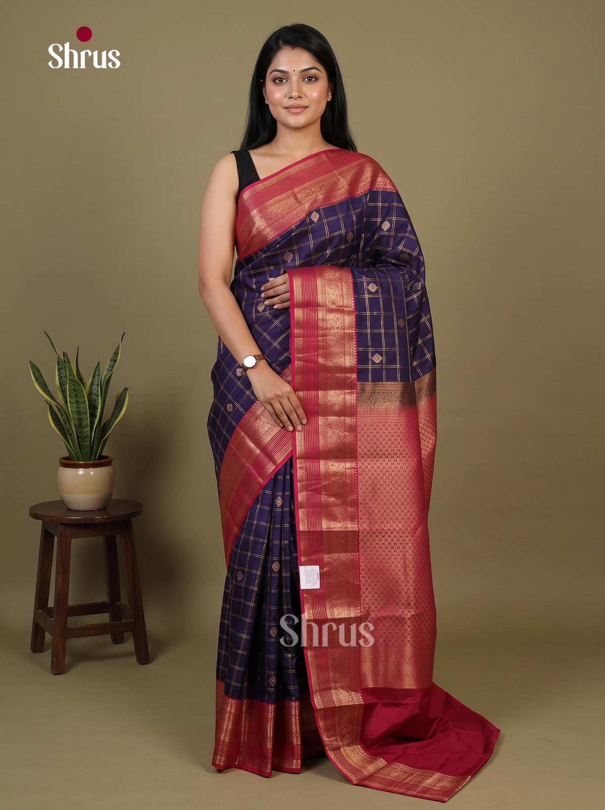 Kanchipuram silk Saree - EI02332