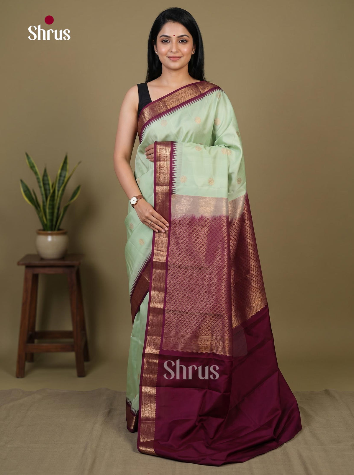 Kanchipuram silk Saree - EI02339