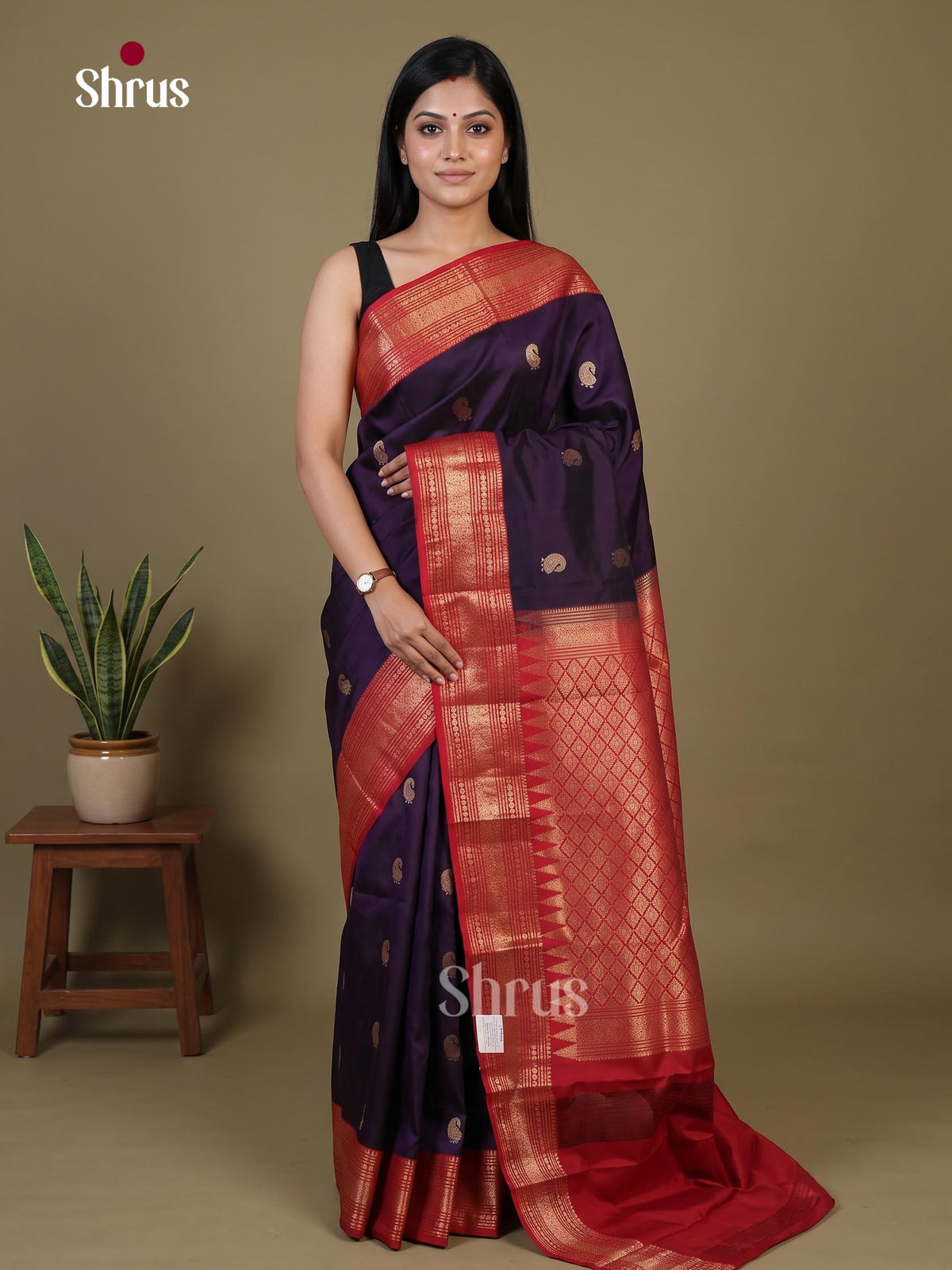 Kanchipuram silk Saree - EI02354