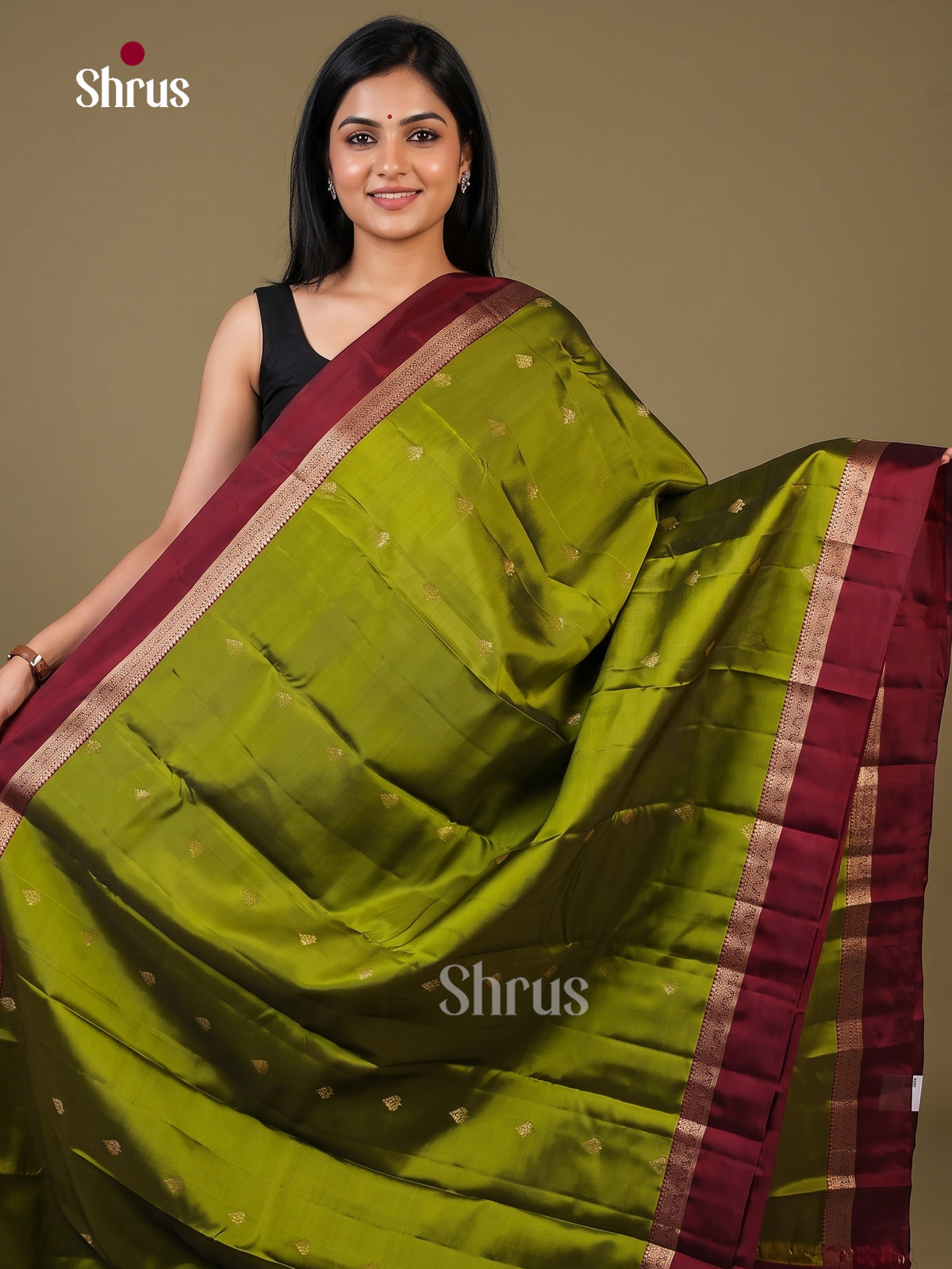Green & Arakku Maroon - Softsilk-halfpure Saree