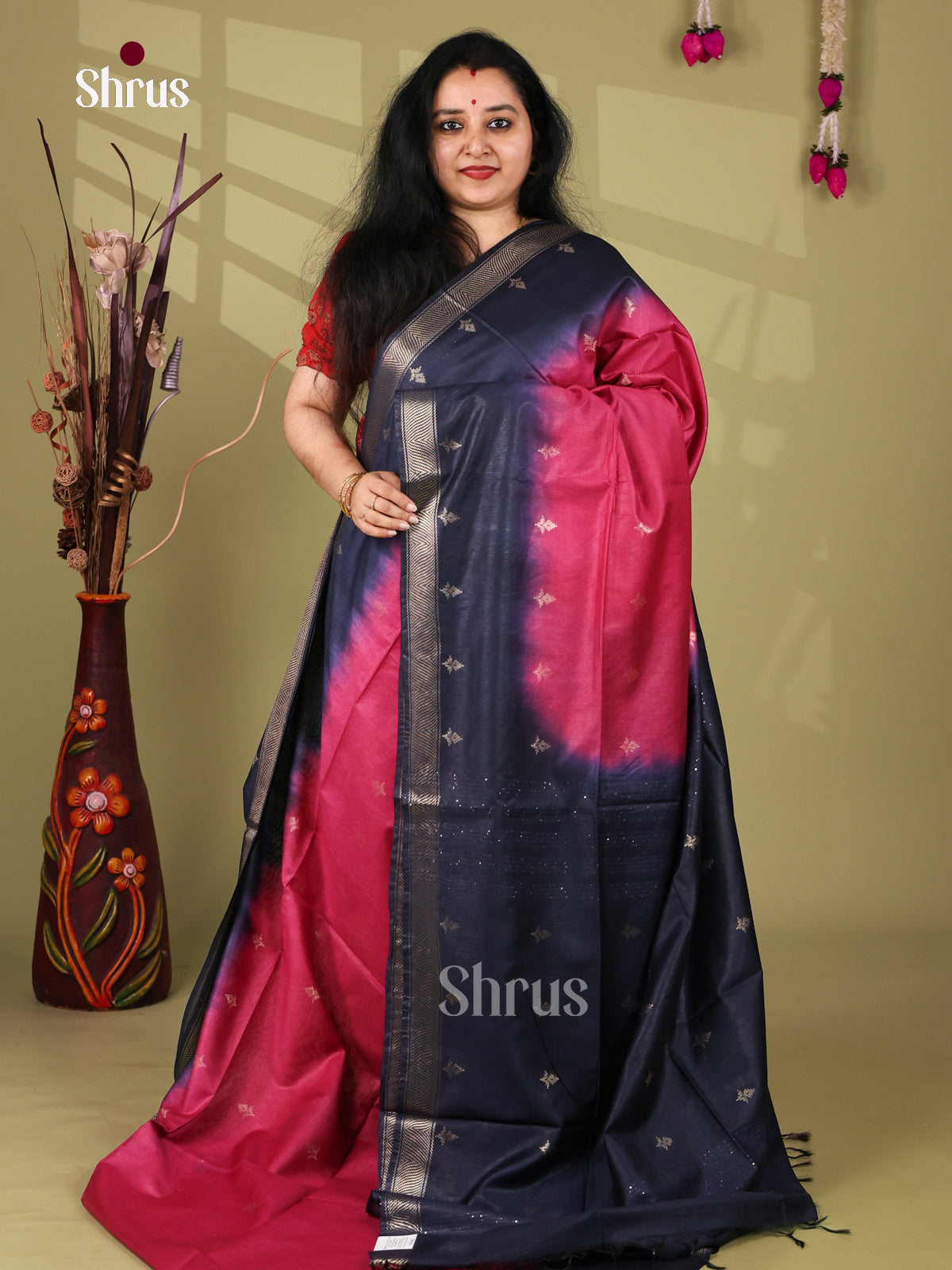 Semi Tussar Saree - EI05144