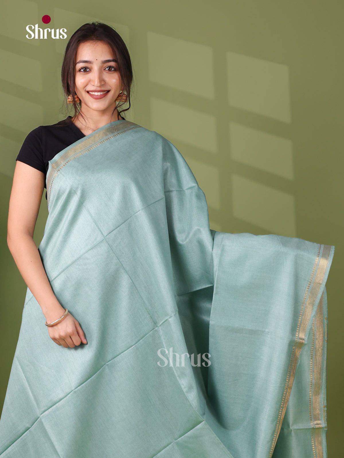 Semi Tussar Saree - EI05164