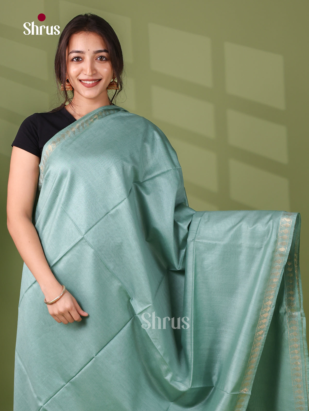 Semi Tussar Saree - EI05165