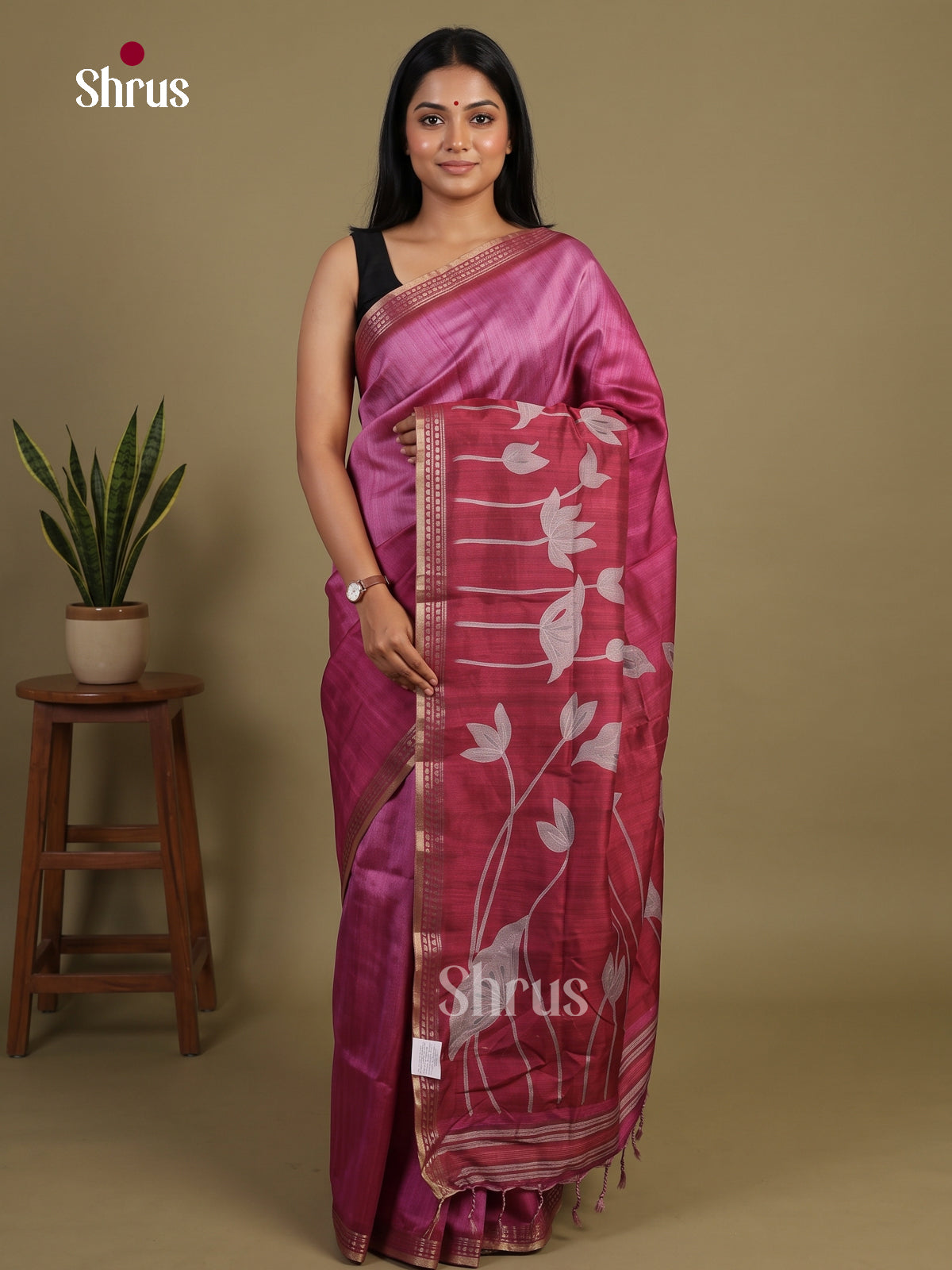 Printed Semi Tussar Saree - EI07204 - Shop on Shrus.com