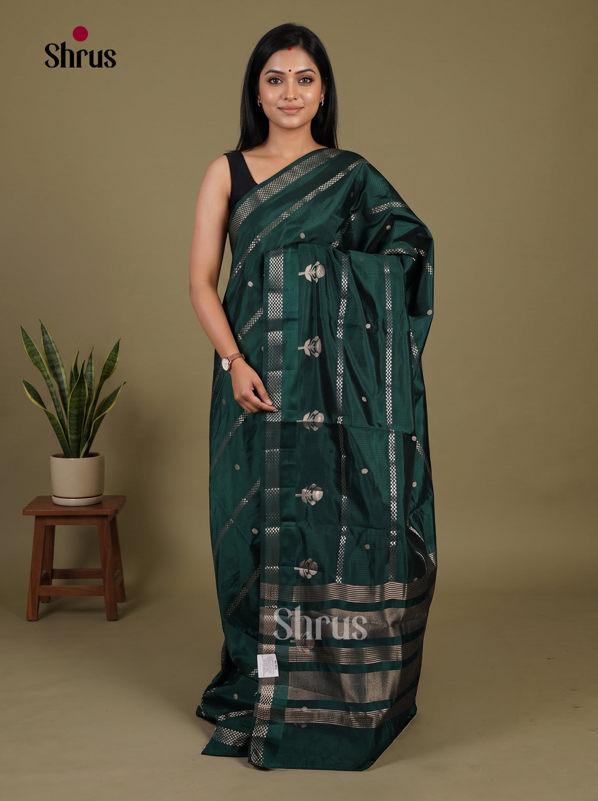Semi Rawsilk Saree - EI07231