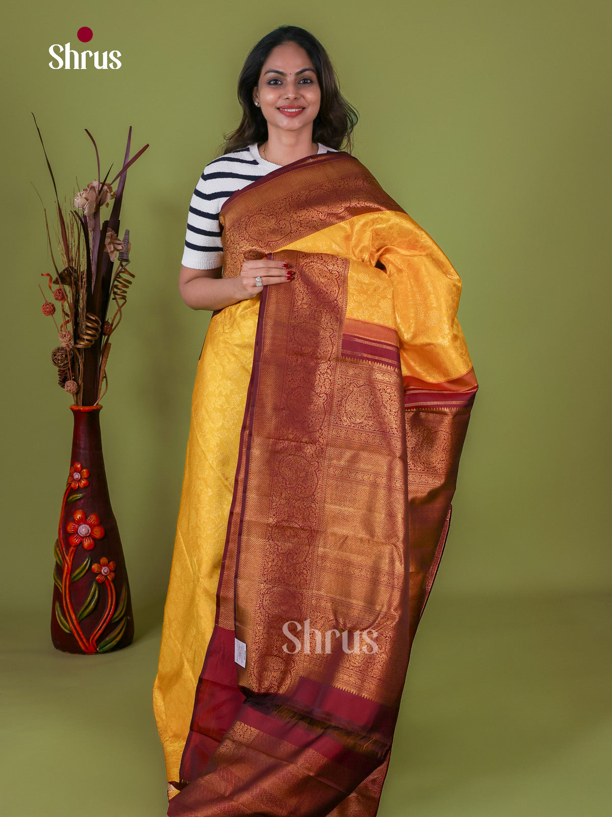 Kanchipuram silk Saree - EI08117