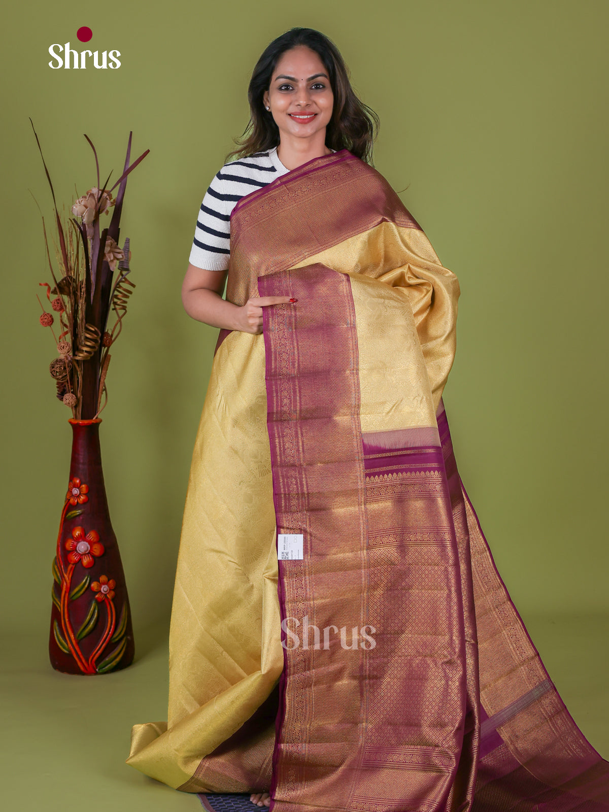 Kanchipuram silk Saree - EI08138