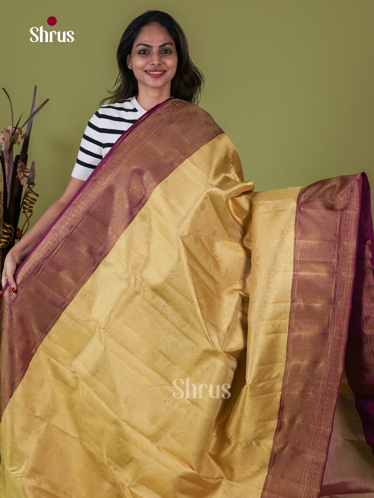Kanchipuram silk Saree - EI08138