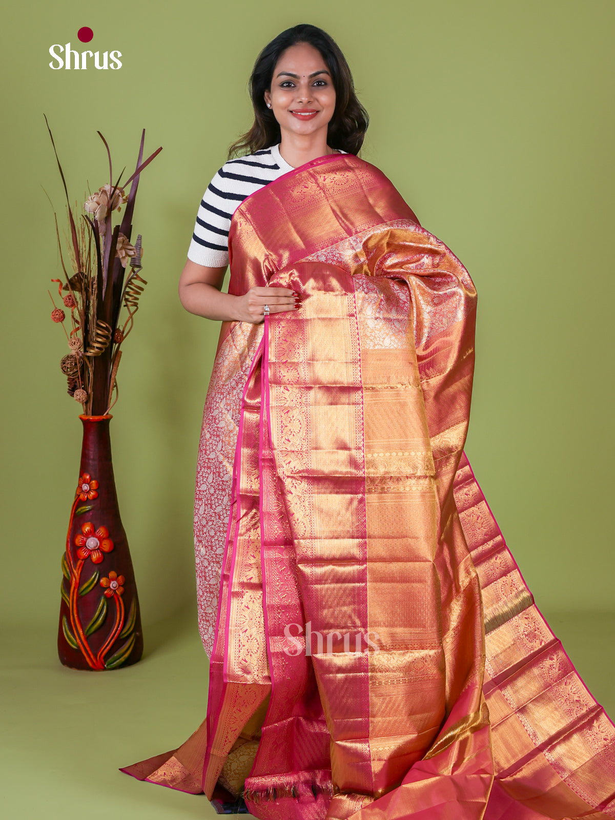 Kanchipuram silk Saree - EI08166