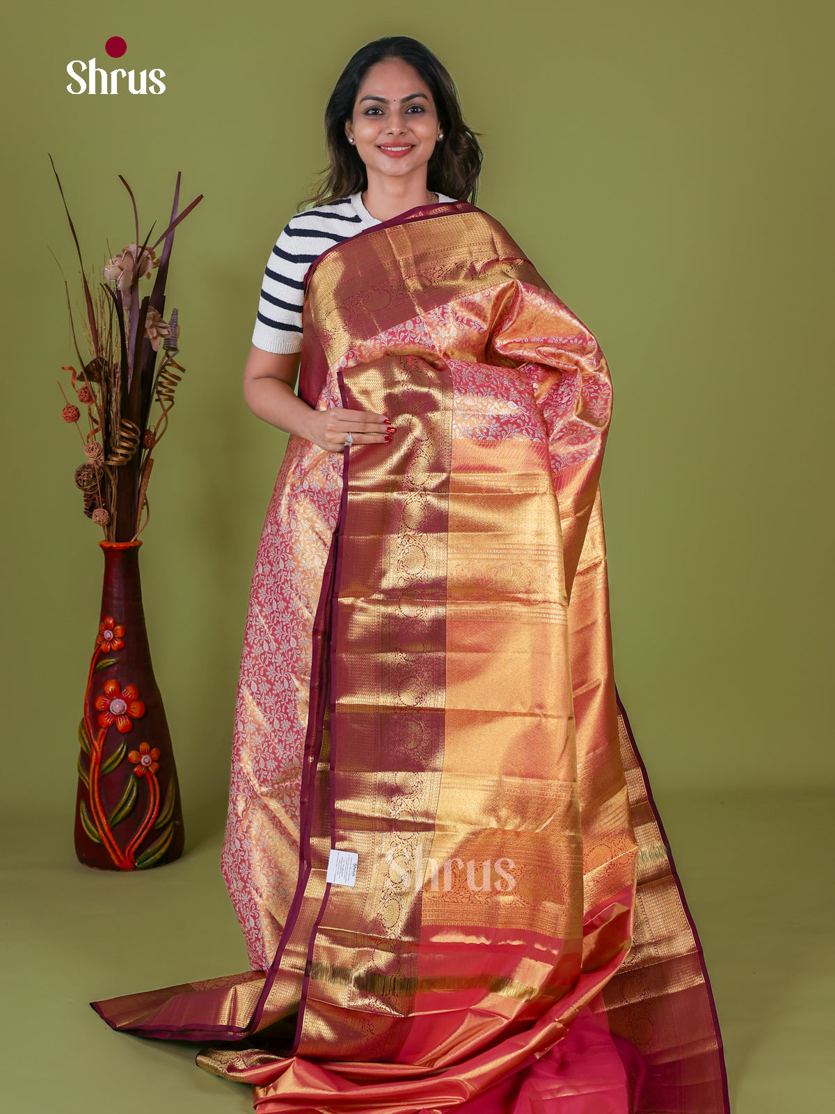 Kanchipuram silk Saree - EI08168