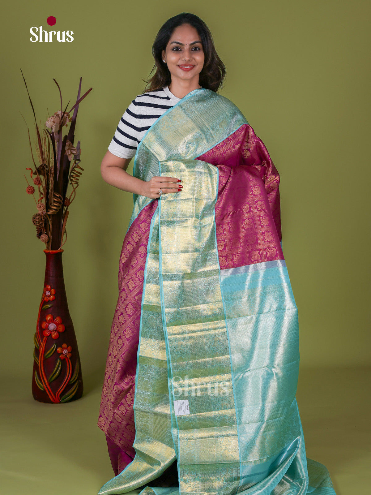 Kanchipuram silk Saree - EI08271
