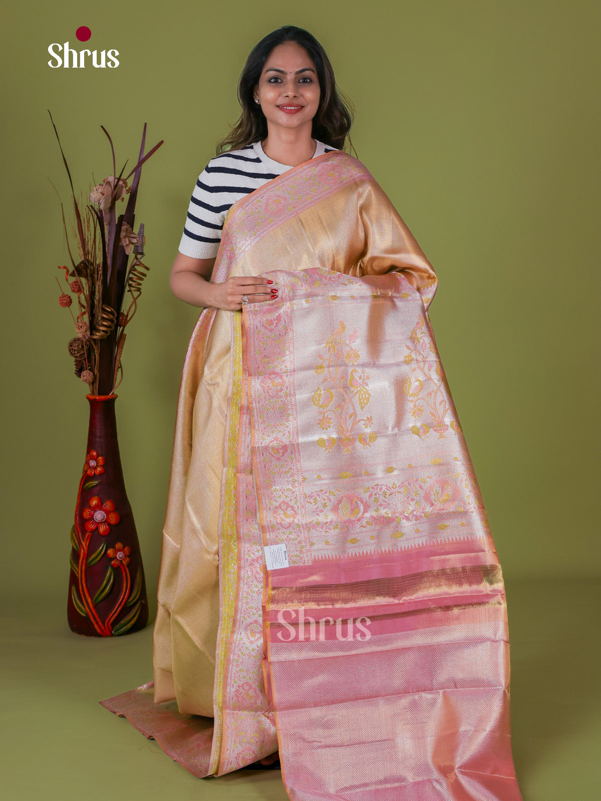 Kanchipuram silk Saree - EI08273