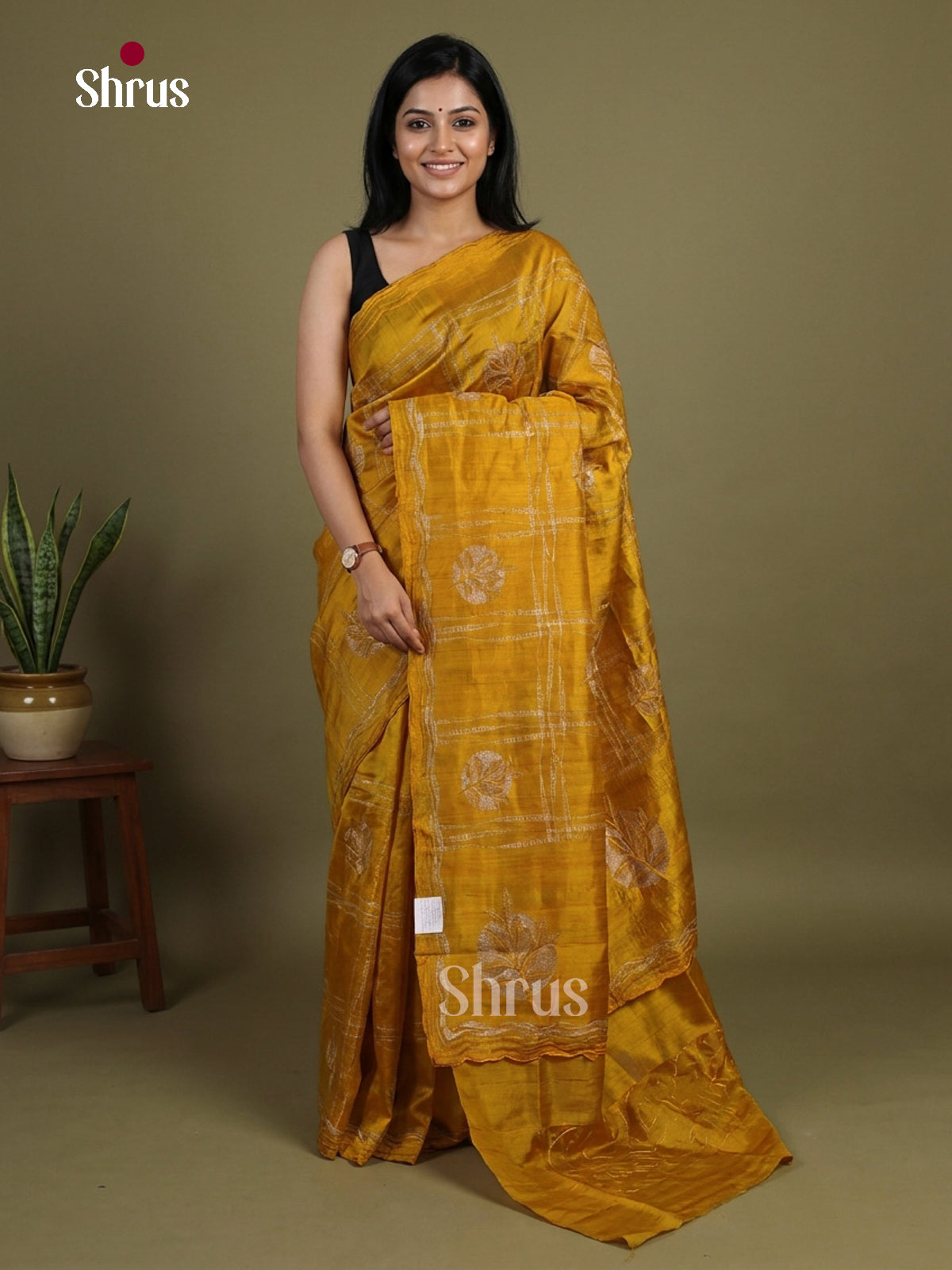 Semi Rawsilk Embroidery Saree - EI10142
